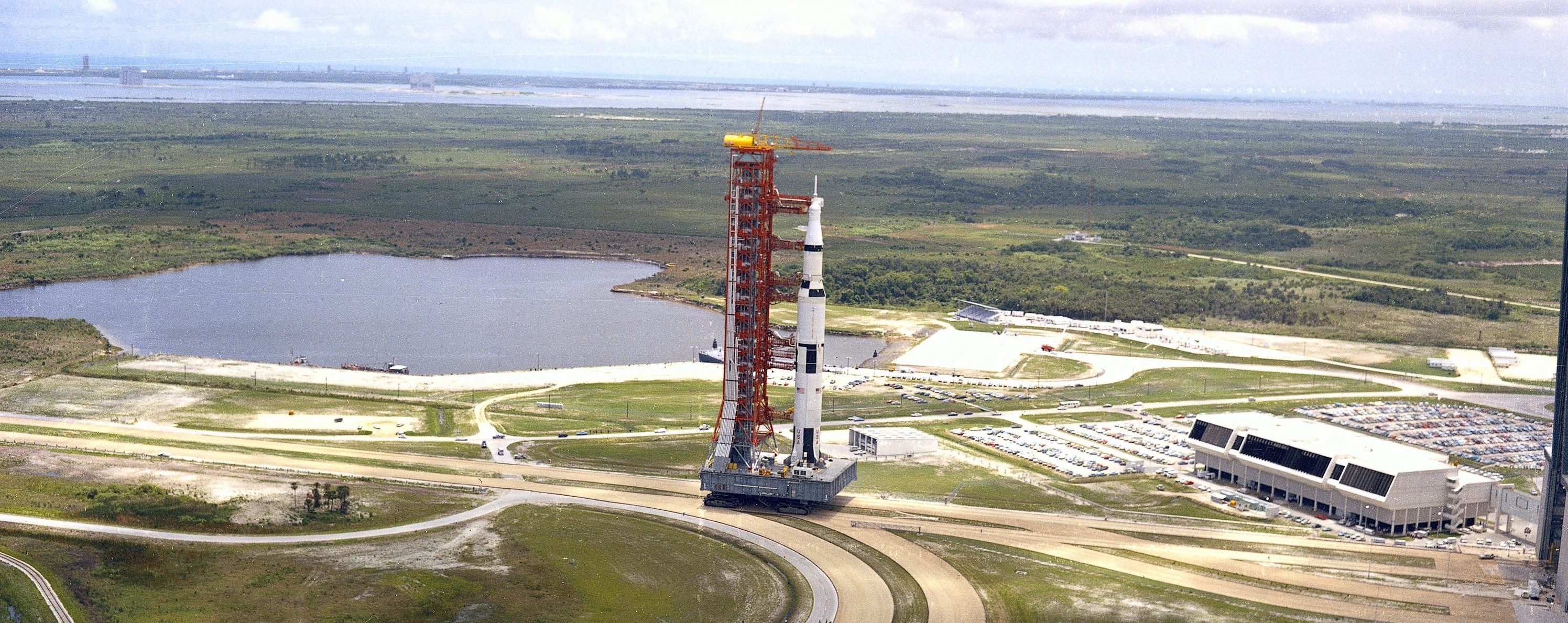 apollo 11 rocket launch pad